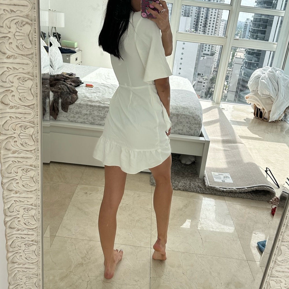 TopShop Beach to Brunch Wrap Dress - Picture 4 of 6